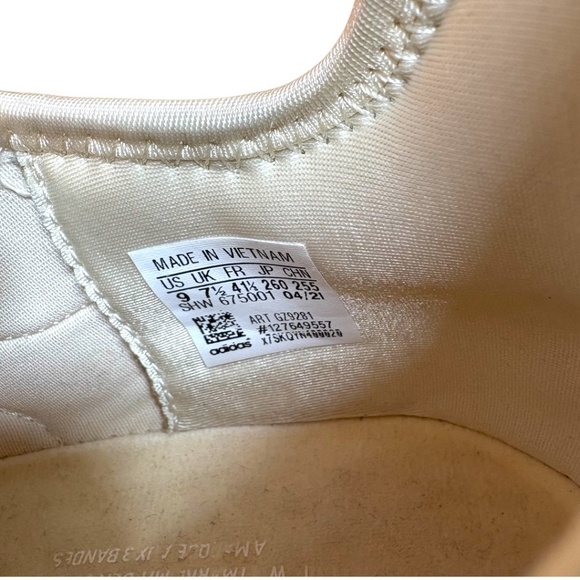 ADIDAS NMD R1 Running Sneaker Casual Platform Shoes Fabric & Rubber US Sz 9 - Picture 8 of 11